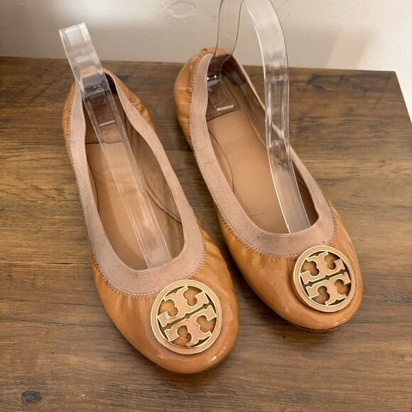 Tory Burch Tan Nude Caroline Patent Leather Ballet Flats - Picture 1 of 9